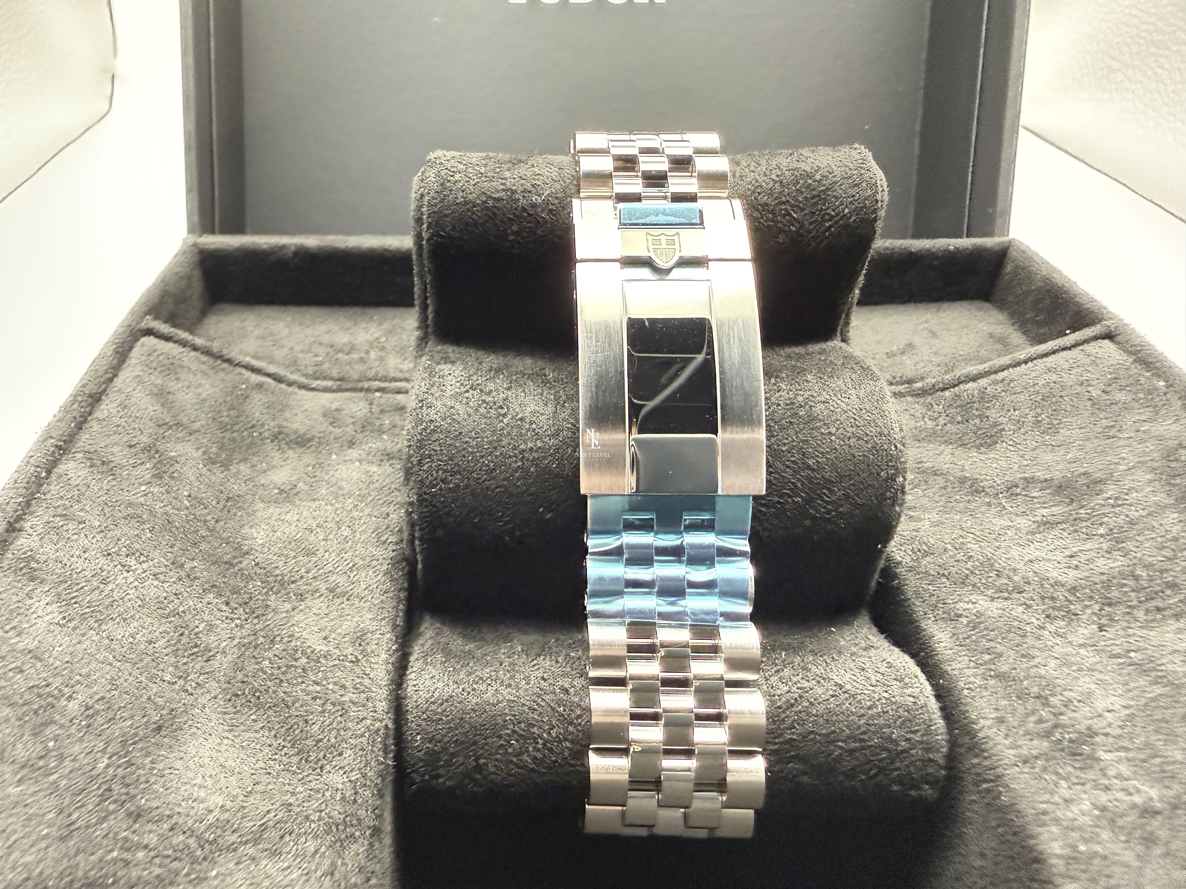 Tudor Black Bay One 39