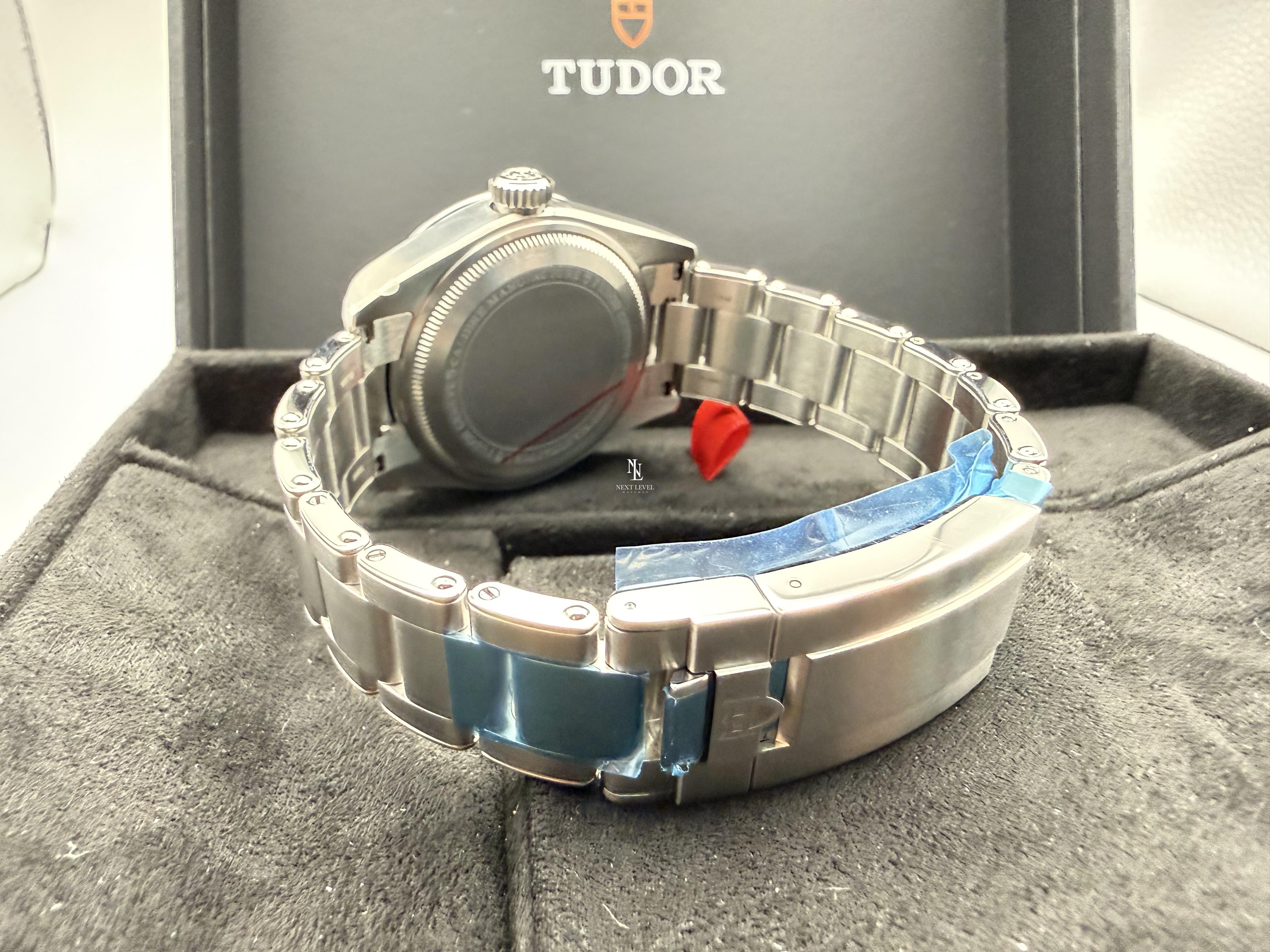 Tudor Black Bay Pro