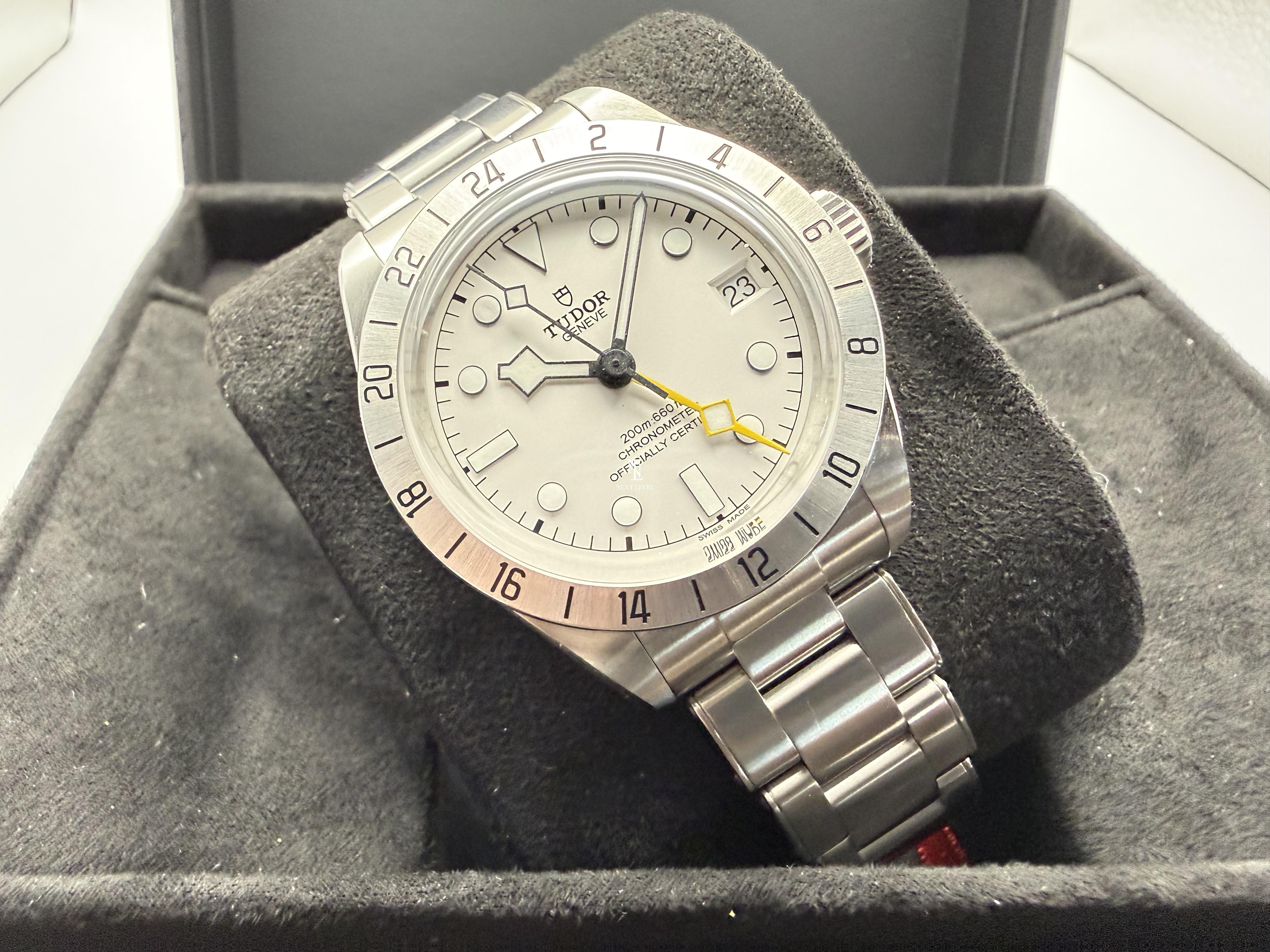 Tudor Black Bay Pro