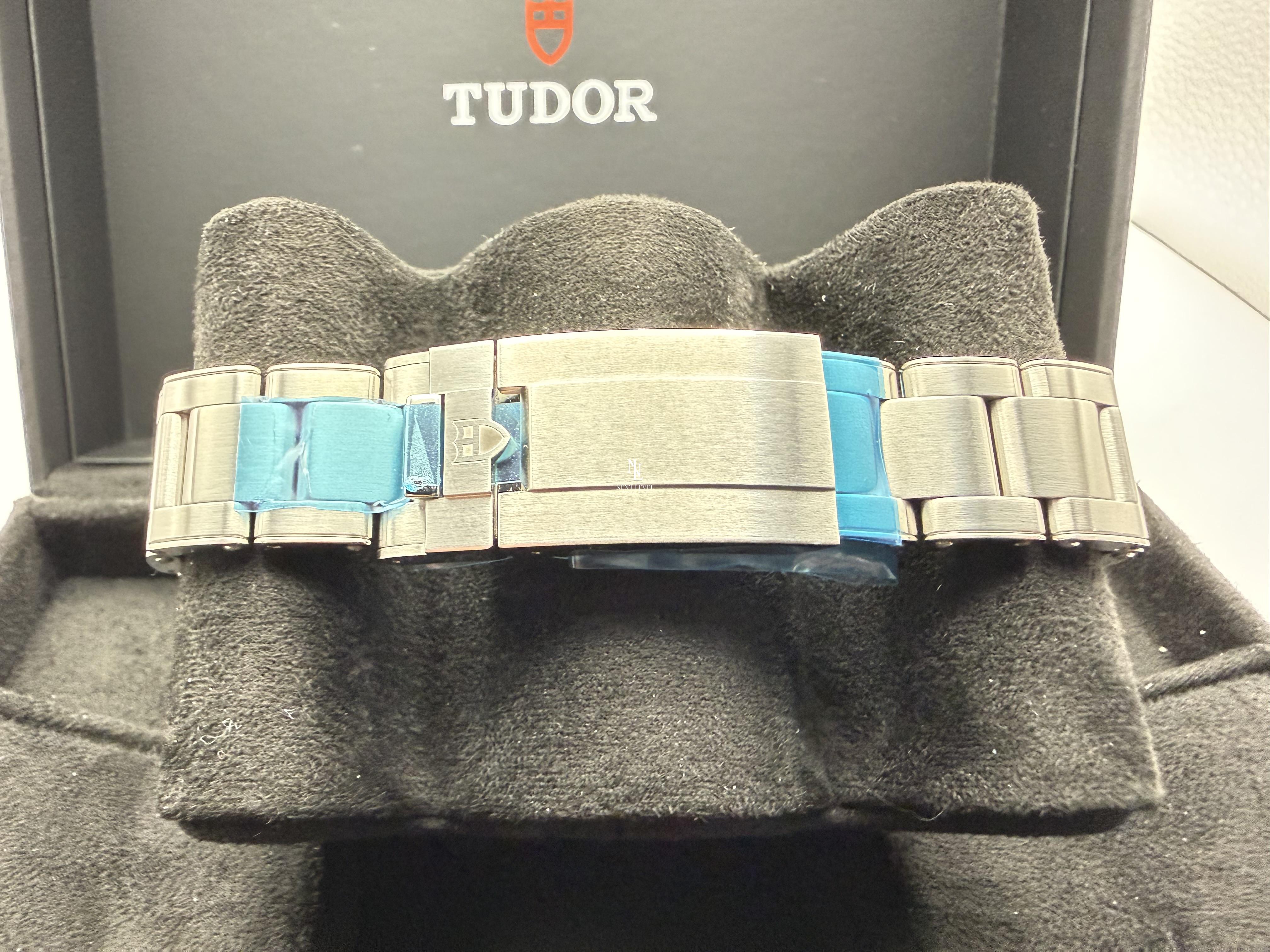 Tudor Black Bay Pro