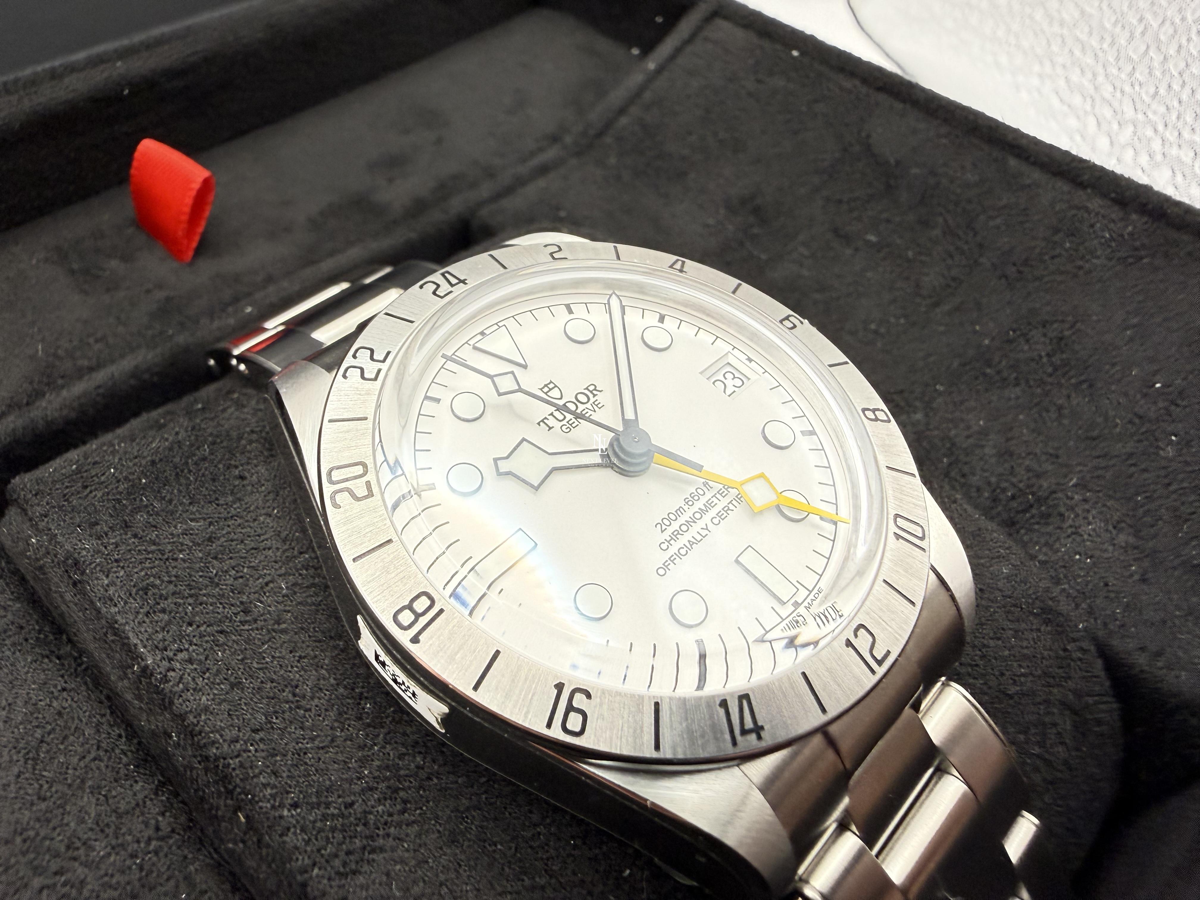 Tudor Black Bay Pro
