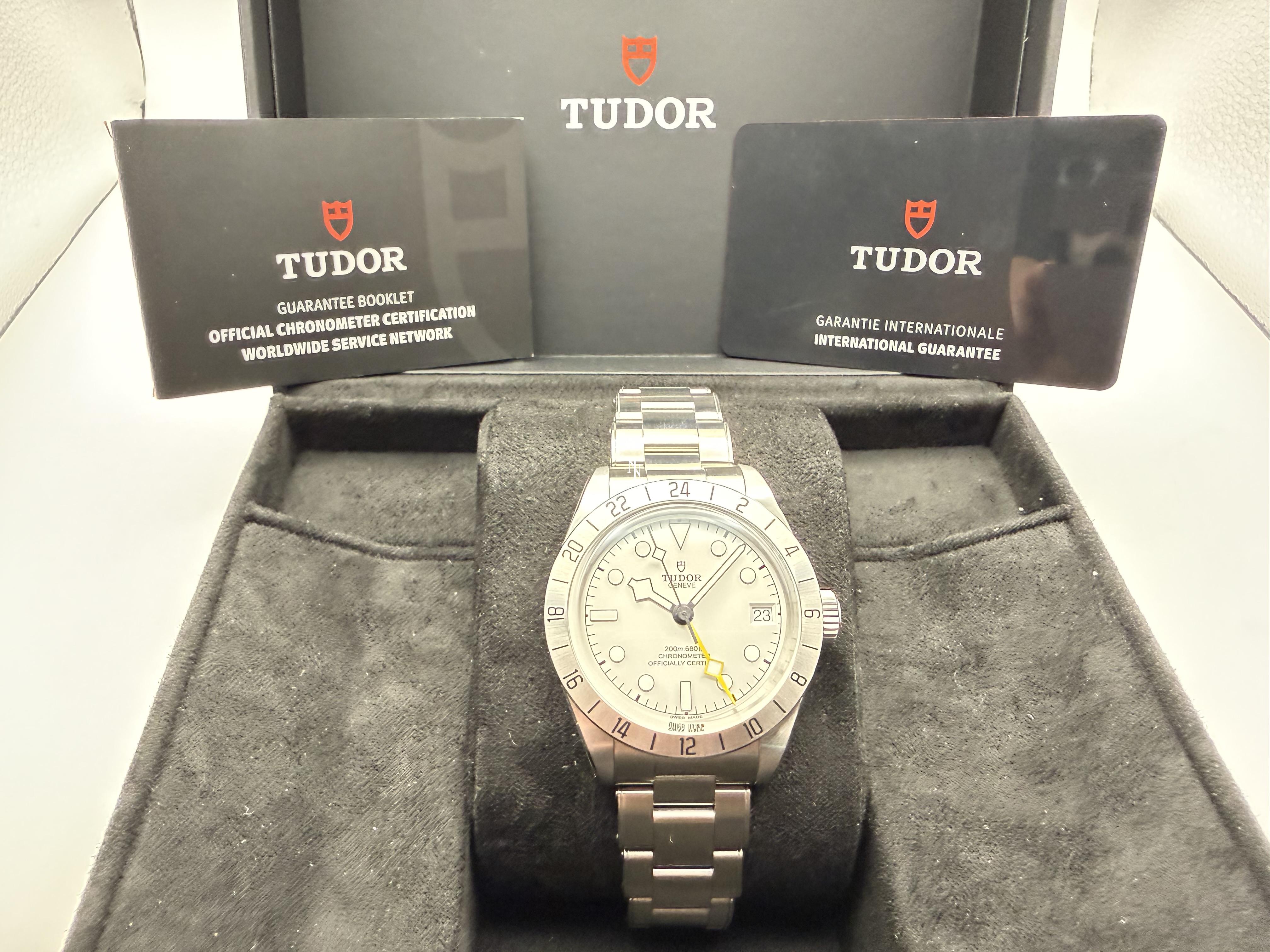 Tudor Black Bay Pro