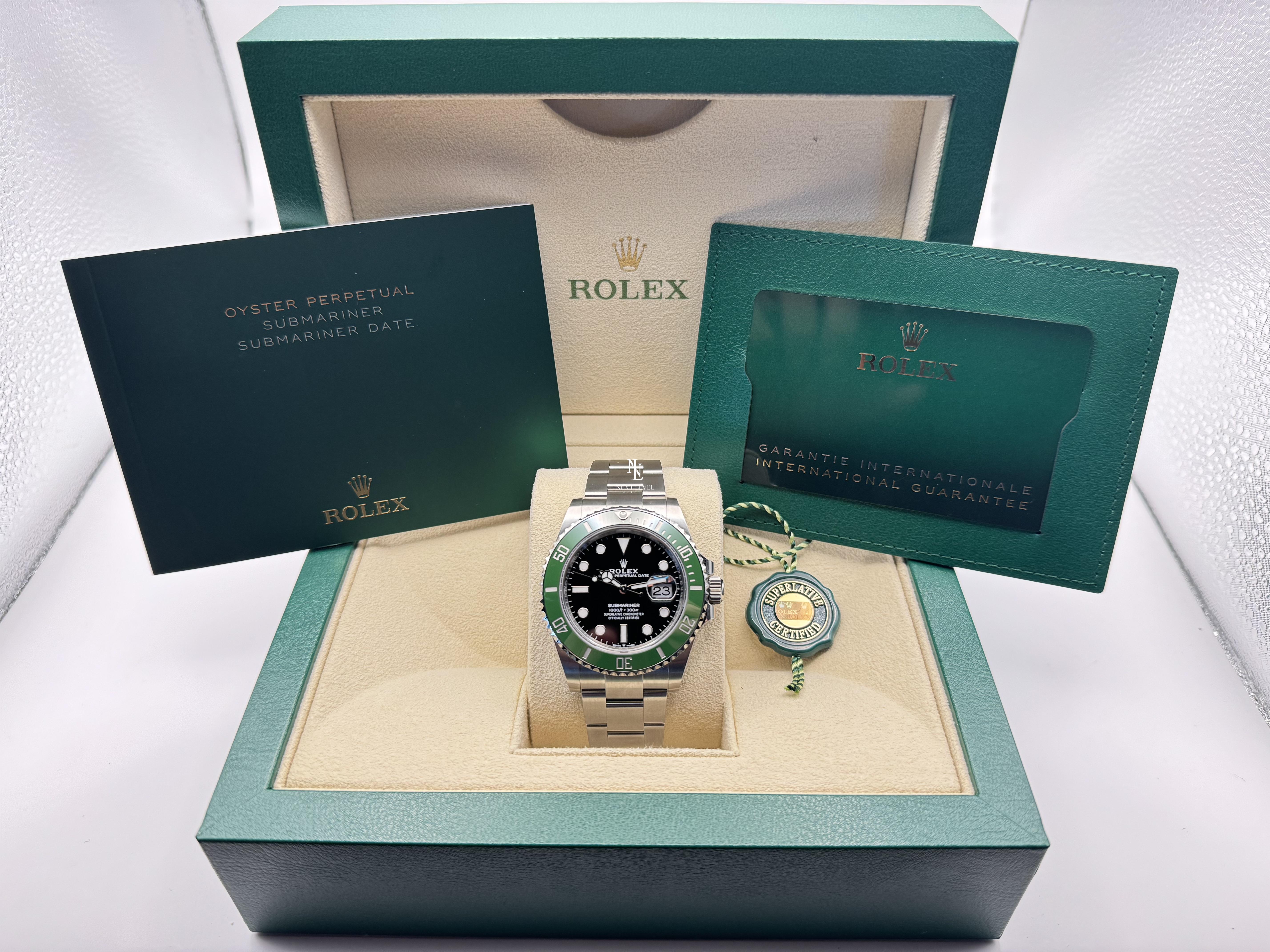 Rolex Submariner Date 